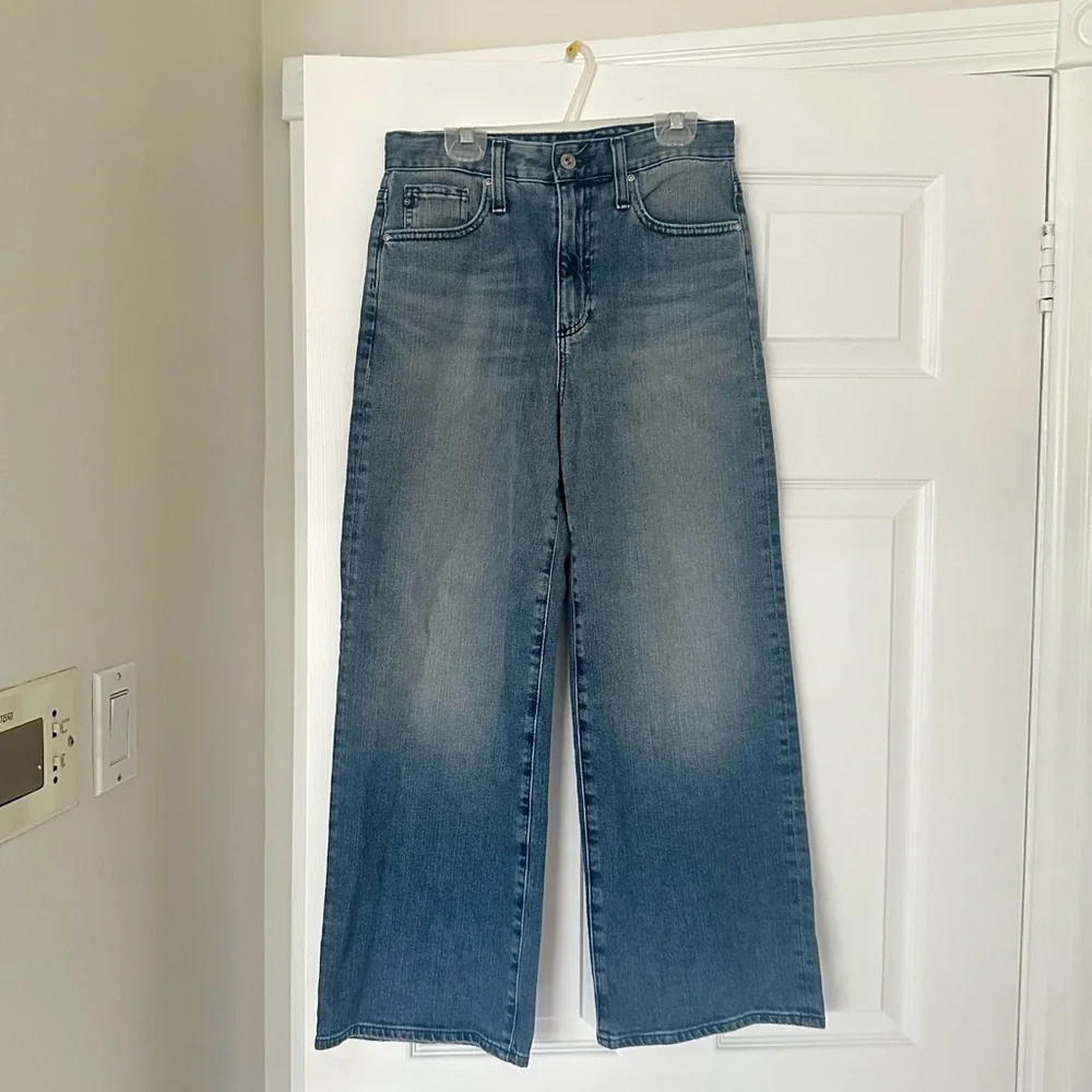 AG Adriano Goldschmied Etta High Wasted Wide Leg Crop Jeans - Picture 1 of 9